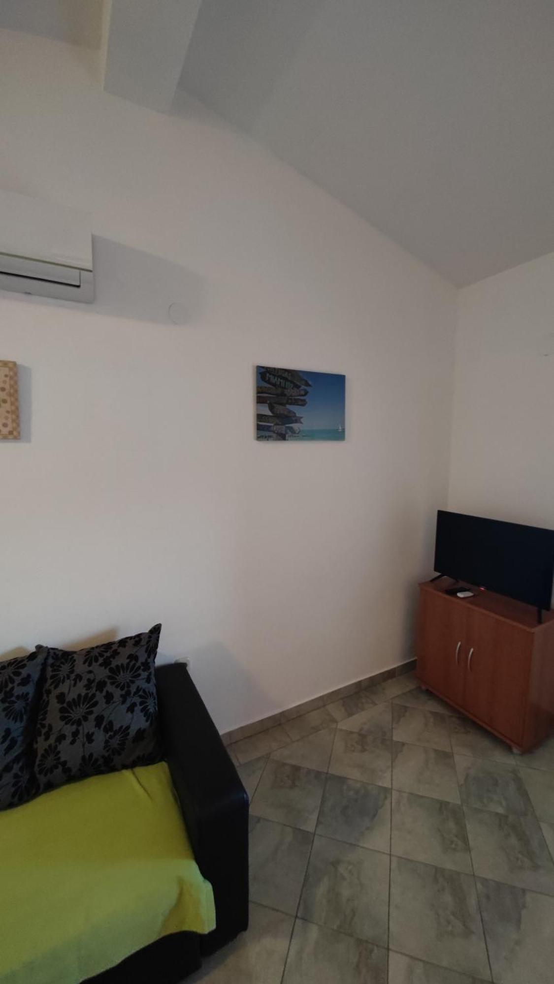 Apartments Bolont Pag Town Room photo